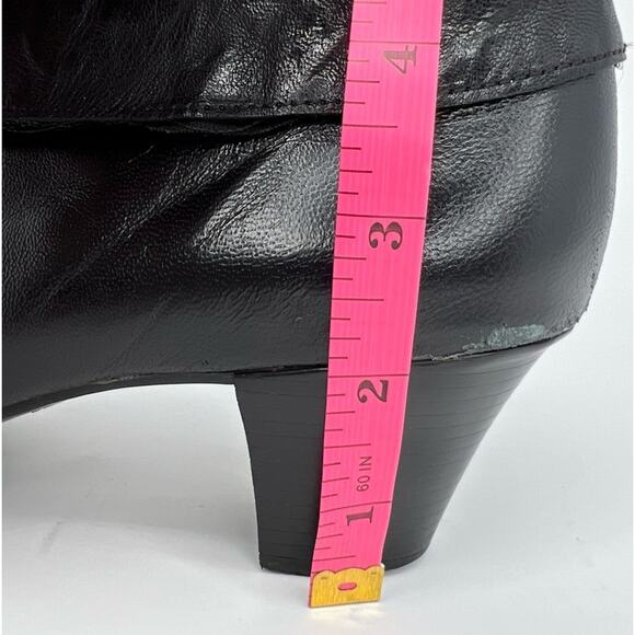 Munro American Booties Black Womans Size 9.5 - Picture 12 of 13
